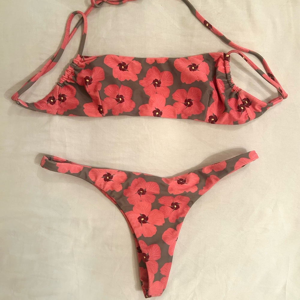 Benoa Hau Set